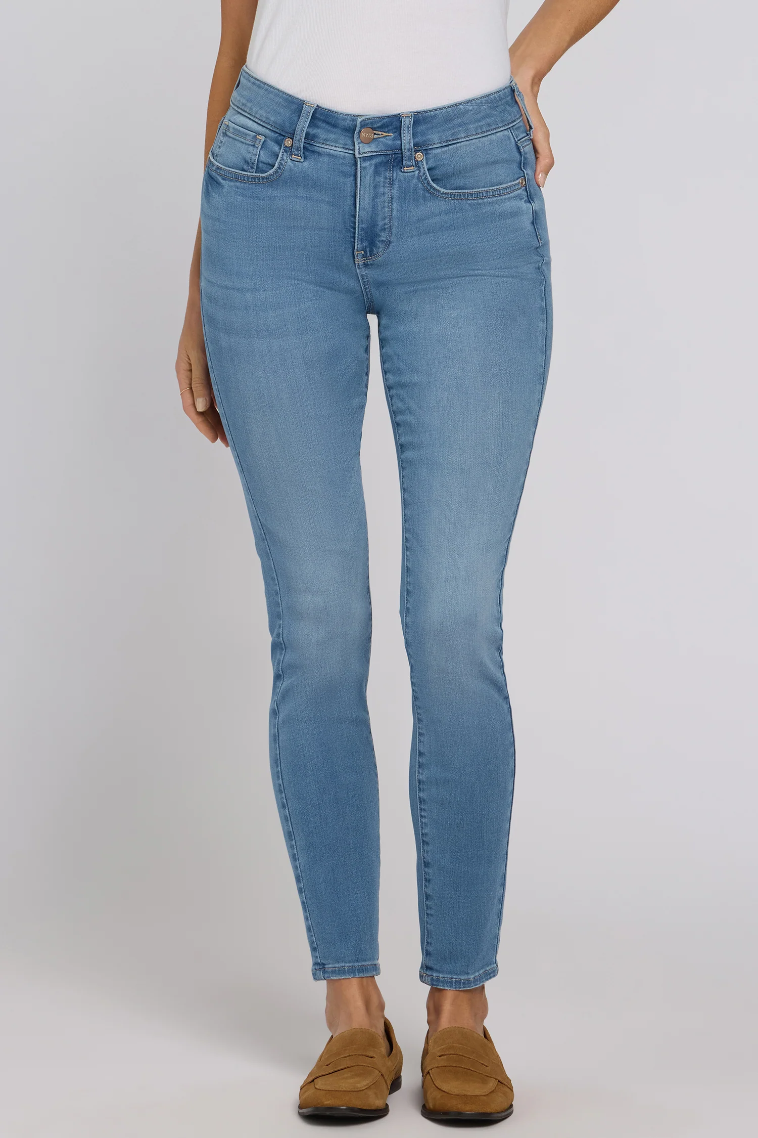 Ami Skinny Jeans - Vista Lakes - Image 4