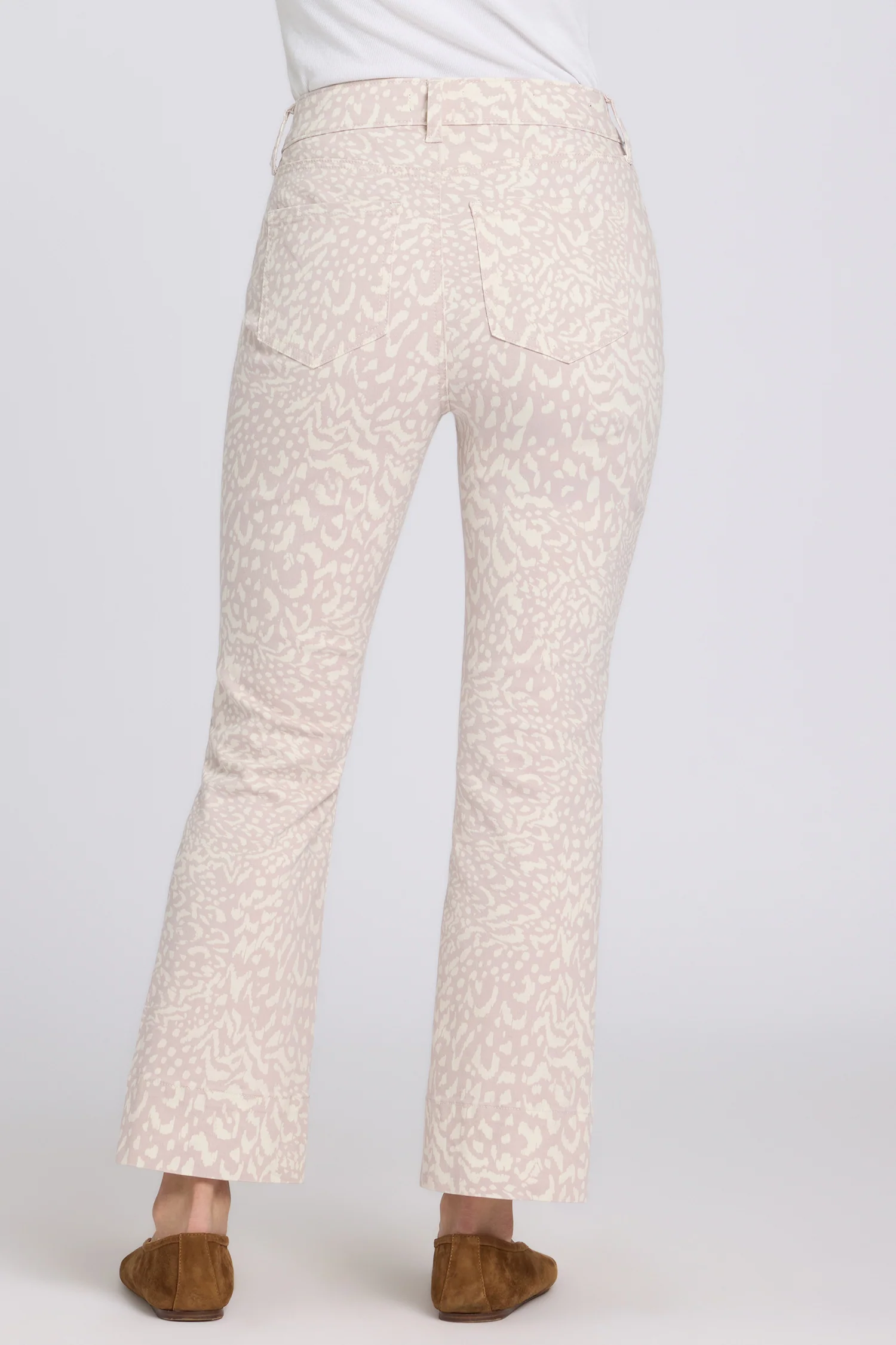 Billie Mini Bootcut Ankle Jeans In Petite - Snow Leopard - Image 3