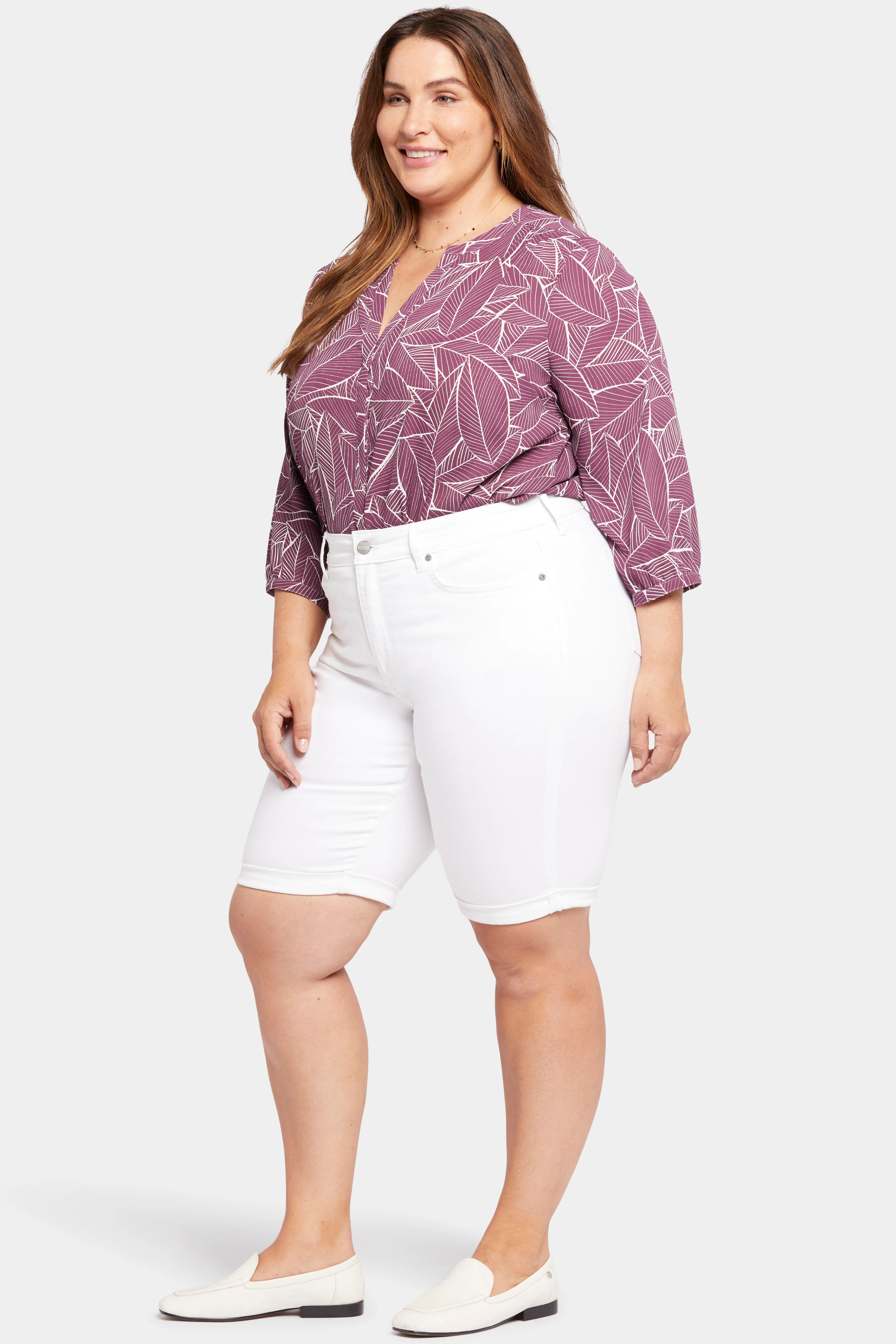 Briella 11 Inch Denim Shorts In Plus Size - Optic White - Image 5