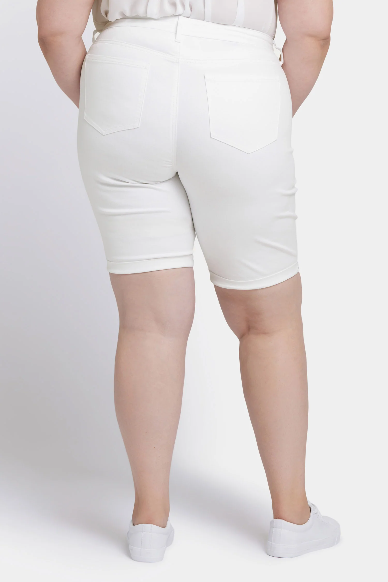 Briella 11 Inch Denim Shorts In Plus Size - Optic White - Image 2