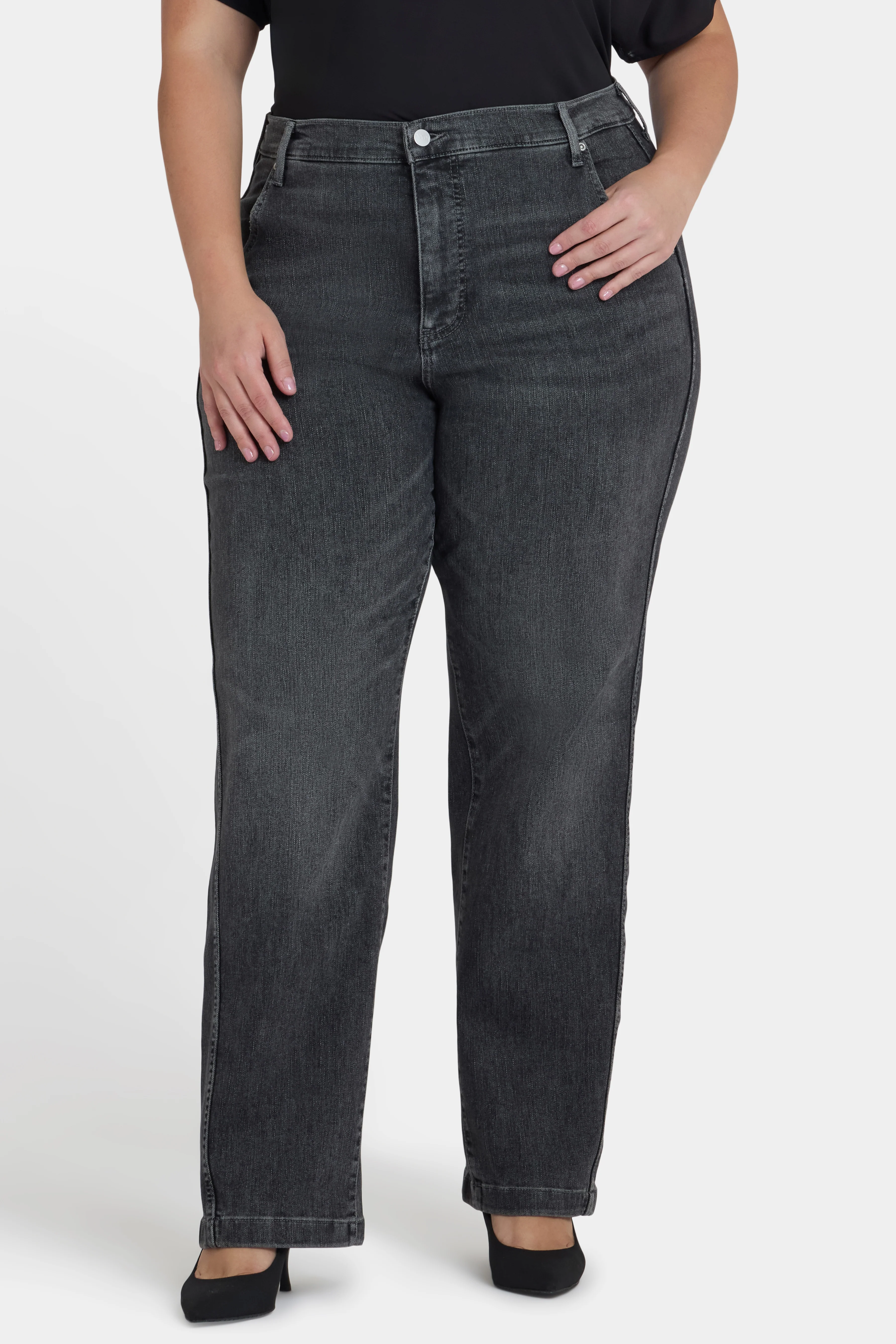 Brooke Loose Straight Jeans In Plus Size - Vintage Noir - Image 5