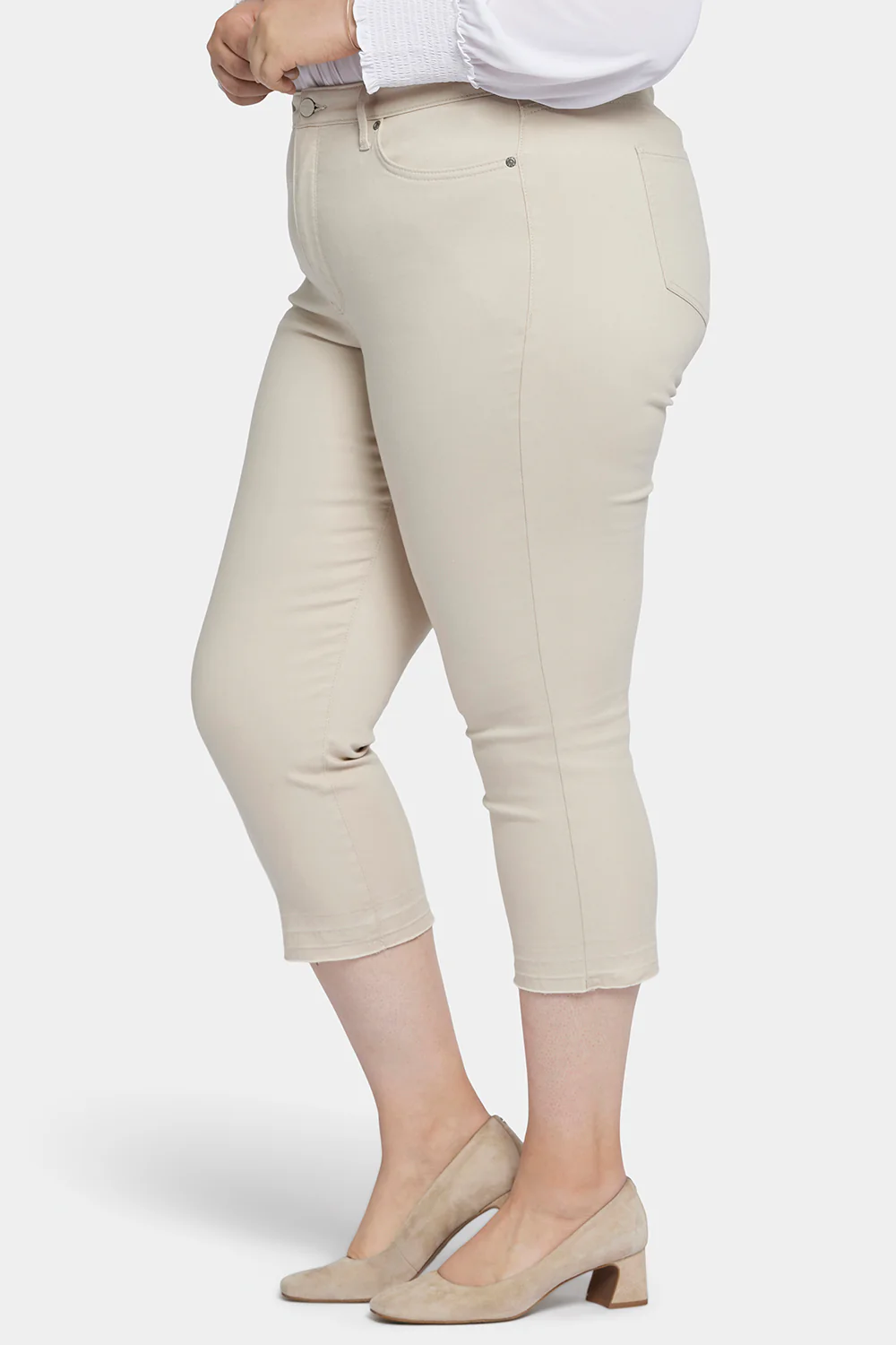 Chloe Capri Jeans In Plus Size - Feather - Image 3