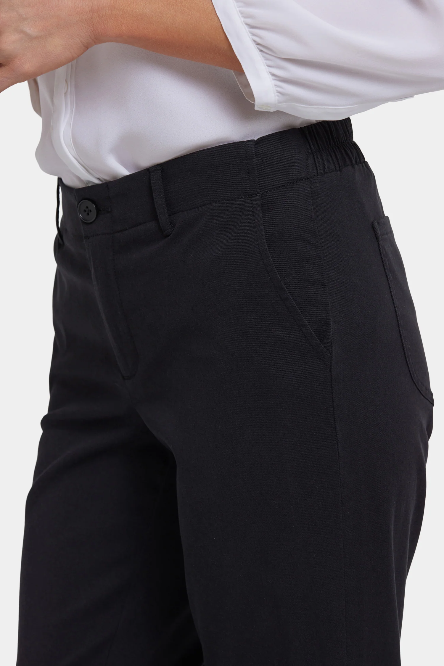 Easy-Fit Ankle Trouser Pants - Black - Image 5