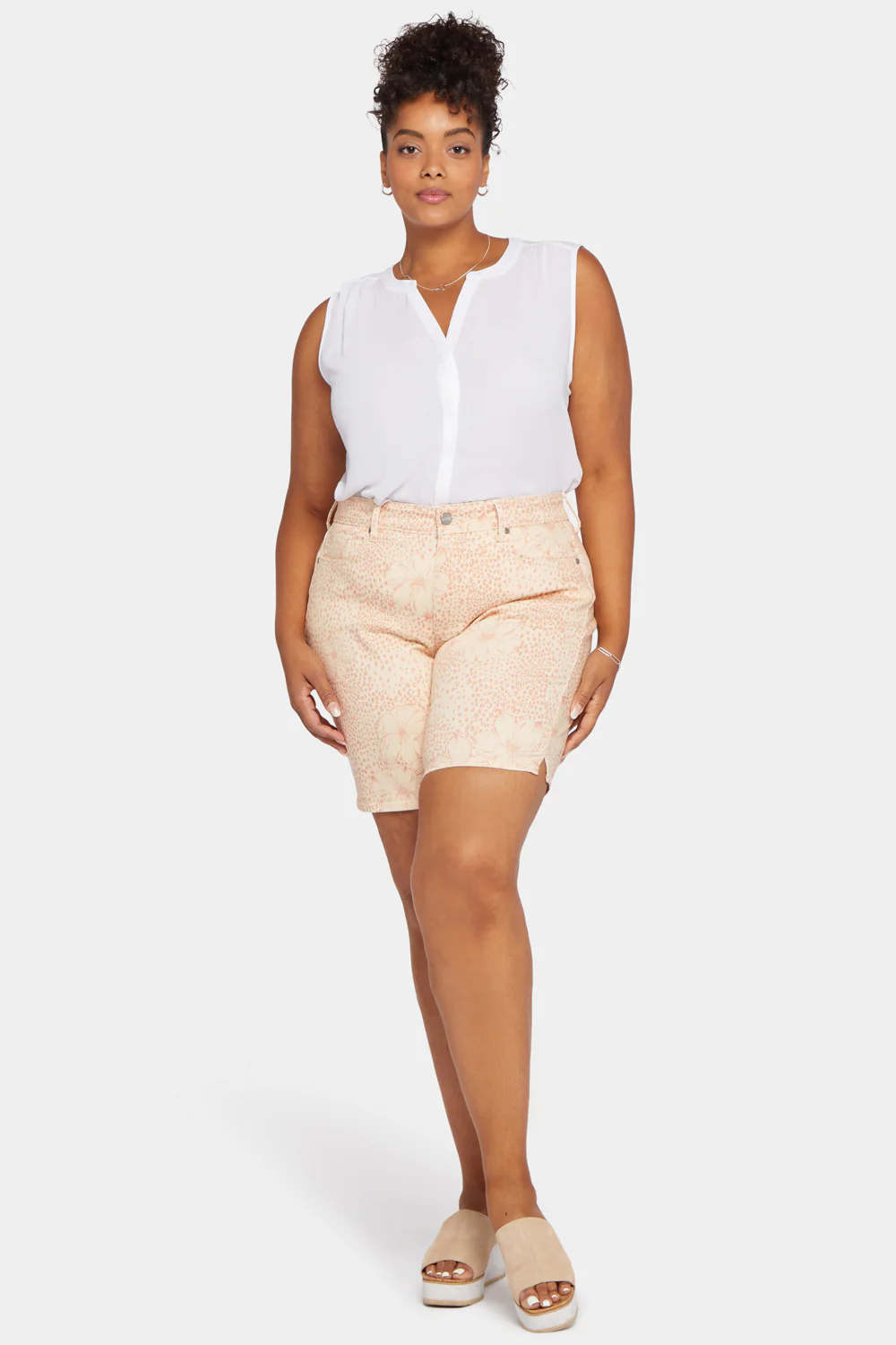 Ella Denim Shorts In Plus Size - Daydream Leopard - Image 4