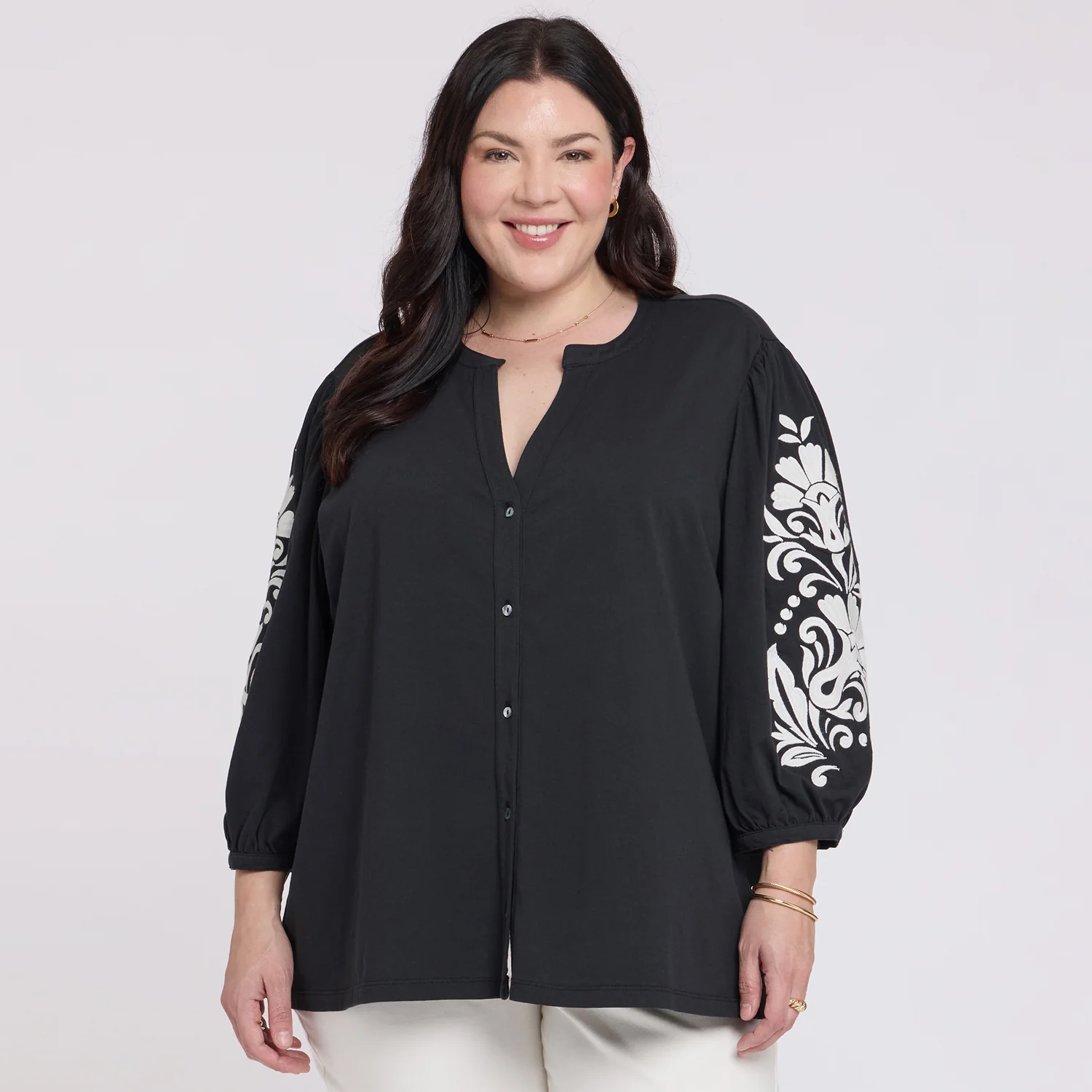 Embroidered Knit Blouse In Plus Size - Black Ivory - Image 6
