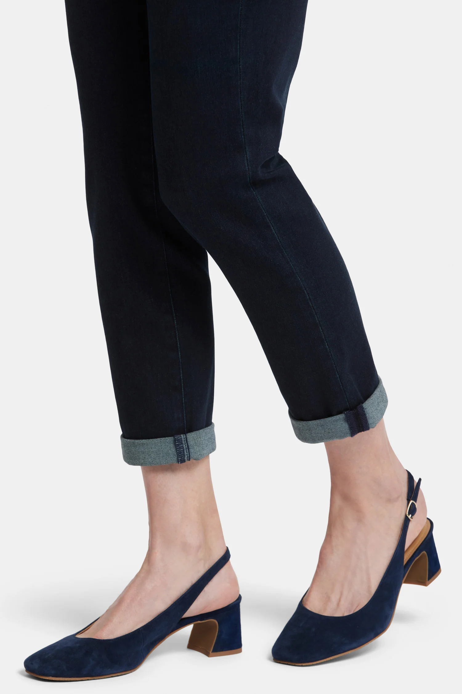 Margot Girlfriend Jeans In Petite - Midnight Falls - Image 6