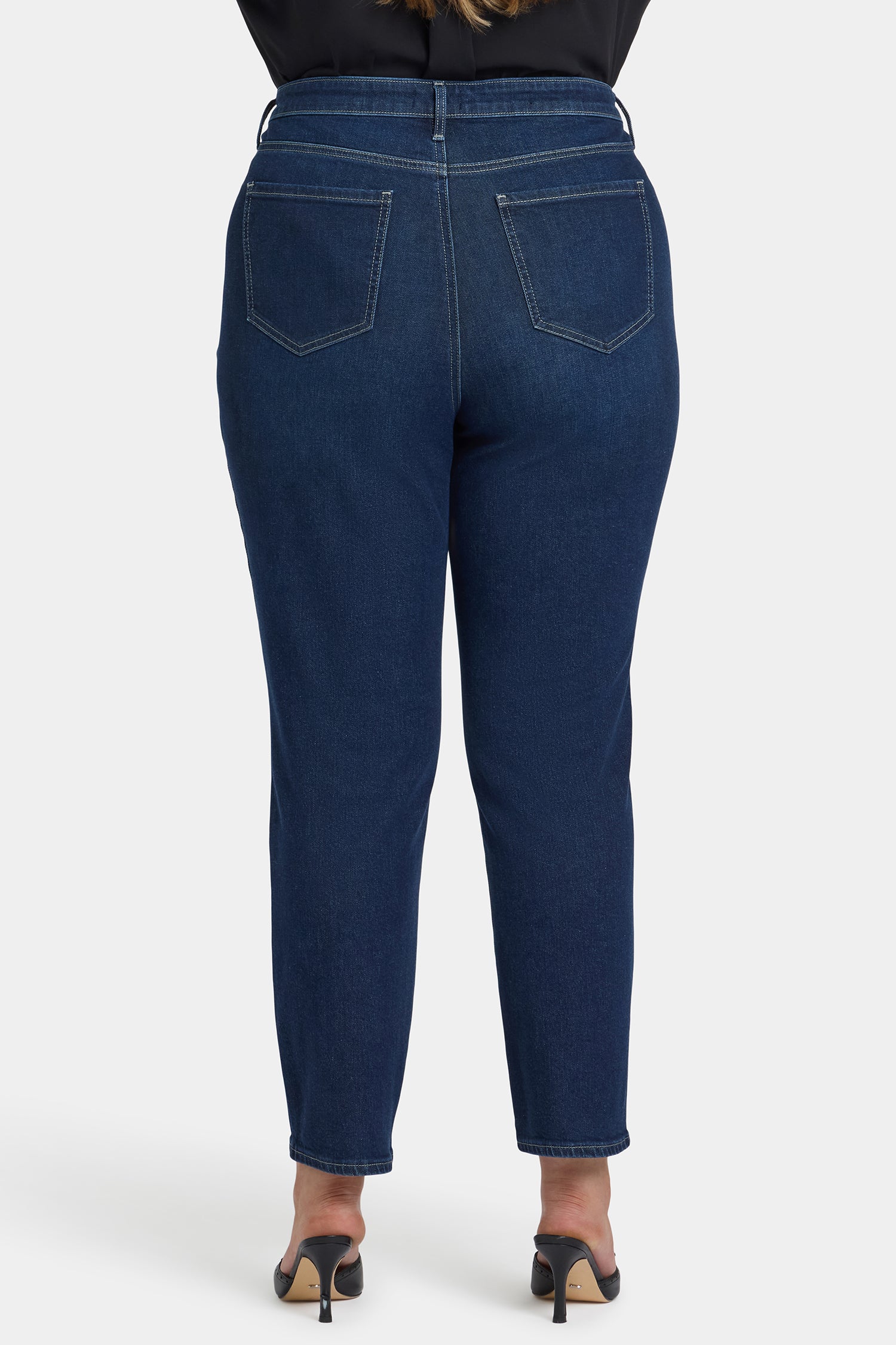 Margot Girlfriend Jeans In Plus Size - Midnight Breeze - Image 5