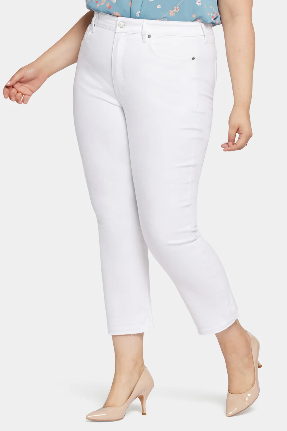 Marilyn Straight Ankle Jeans In Plus Size - Optic White - Image 3