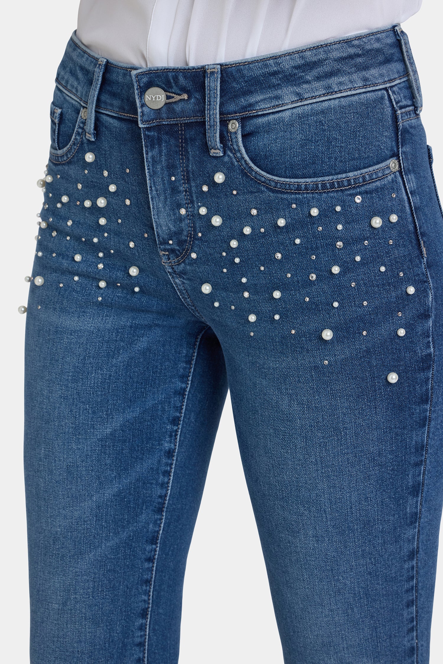 Marilyn Straight Jeans In Petite - Lake Notre-Dame - Image 5