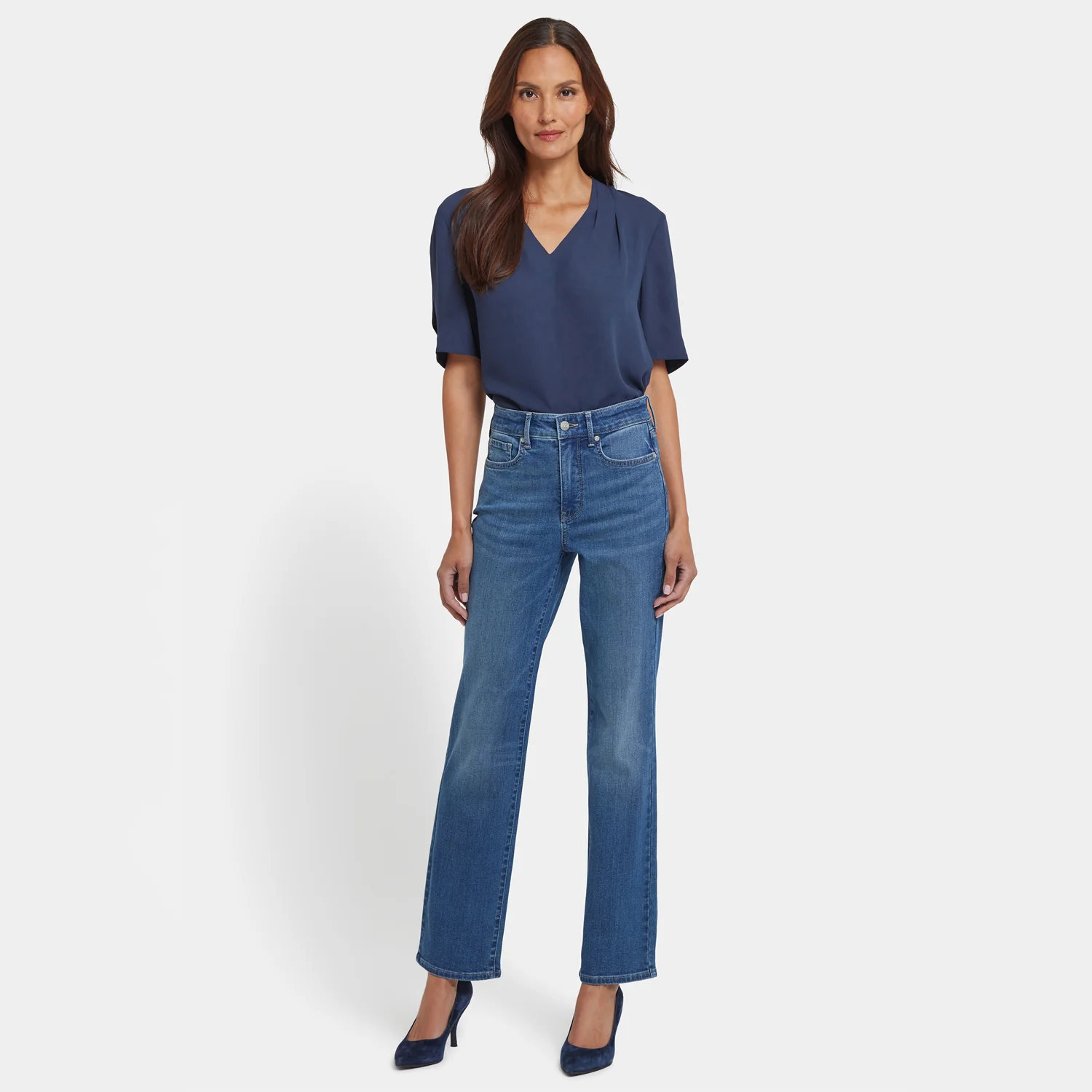 Marilyn Straight Jeans In Petite - Lake Notre-Dame - Image 6