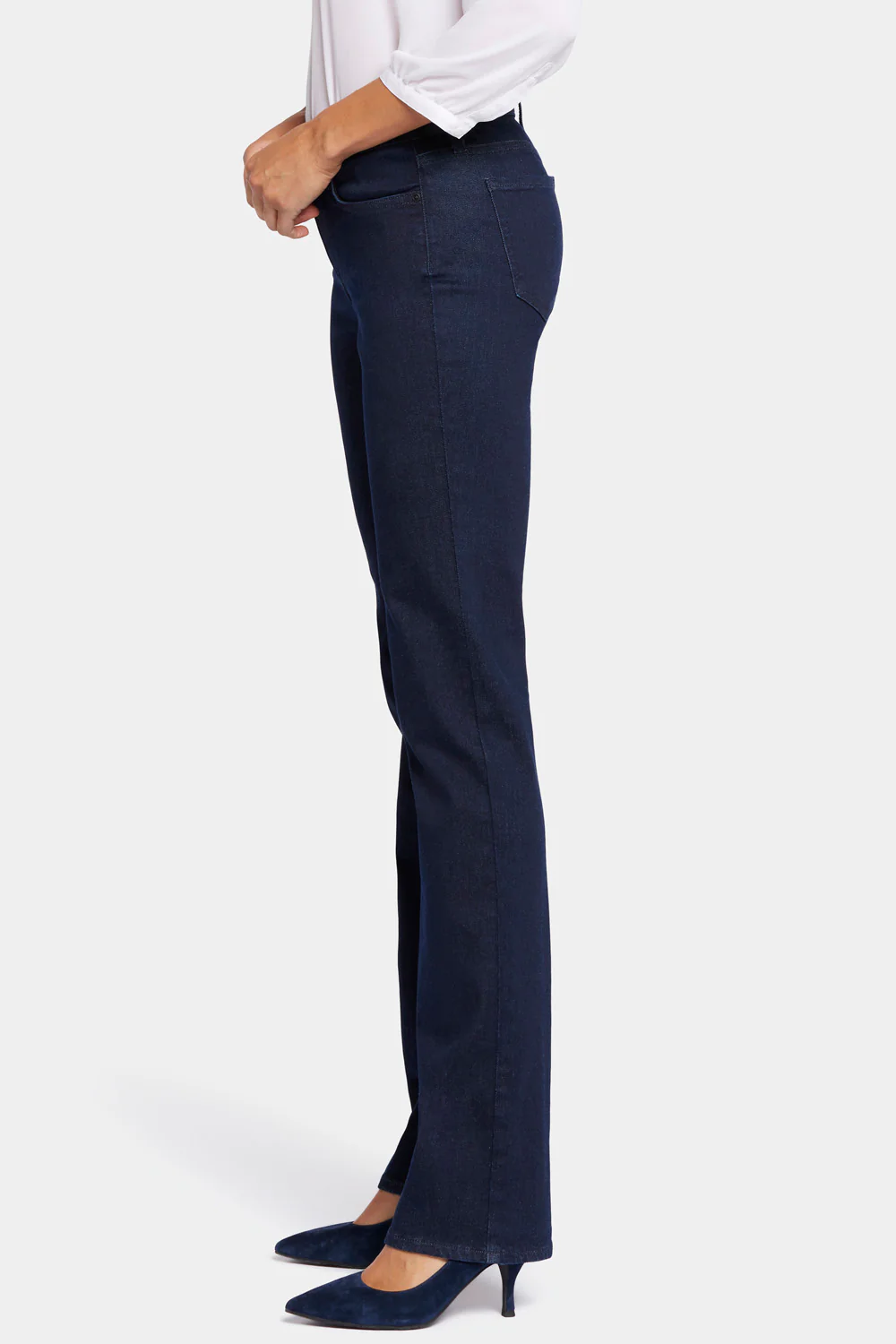 Marilyn Straight Jeans In Petite - Rinse - Image 3