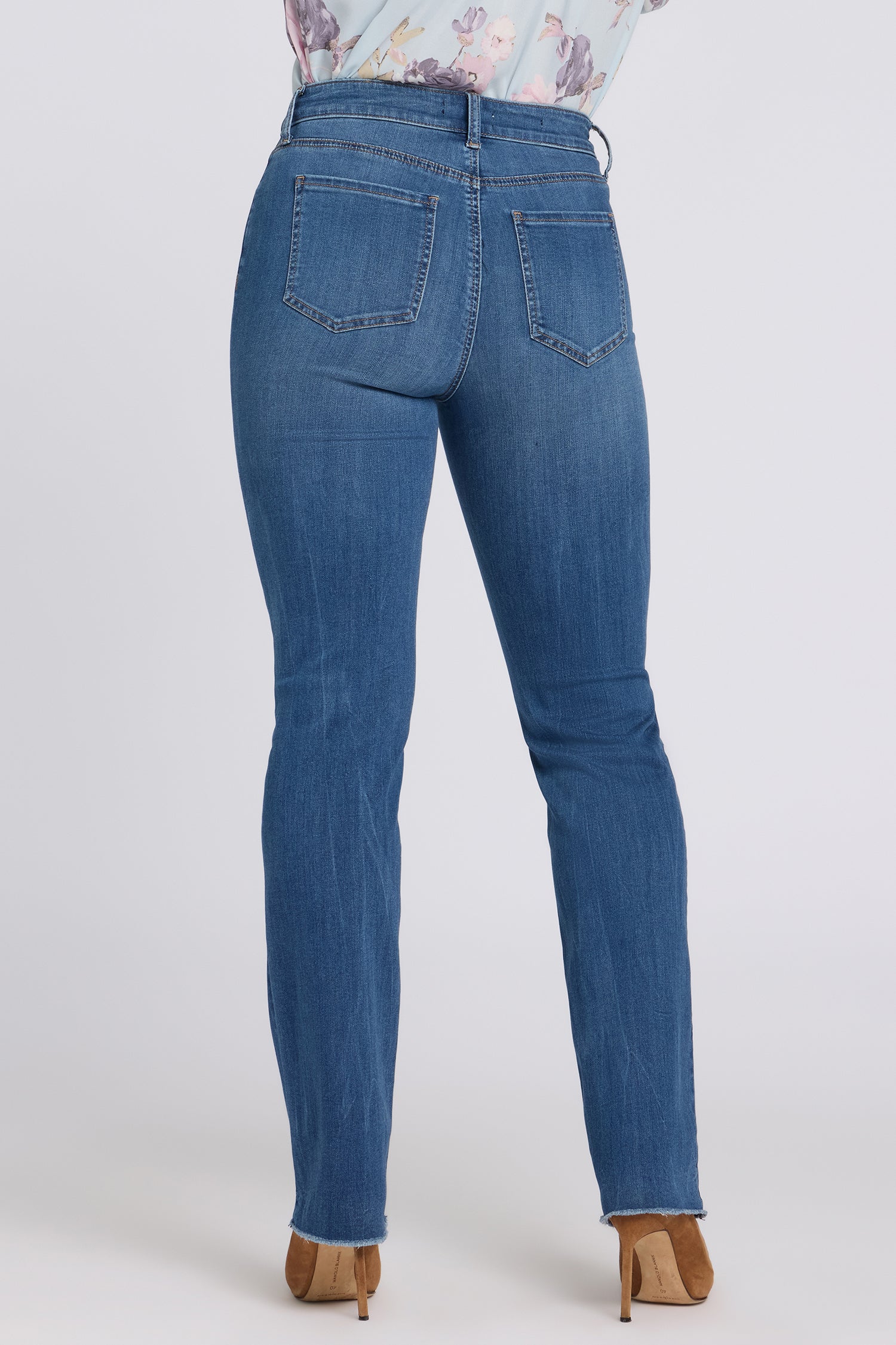 Marilyn Straight Jeans In Petite - Wild River - Image 3