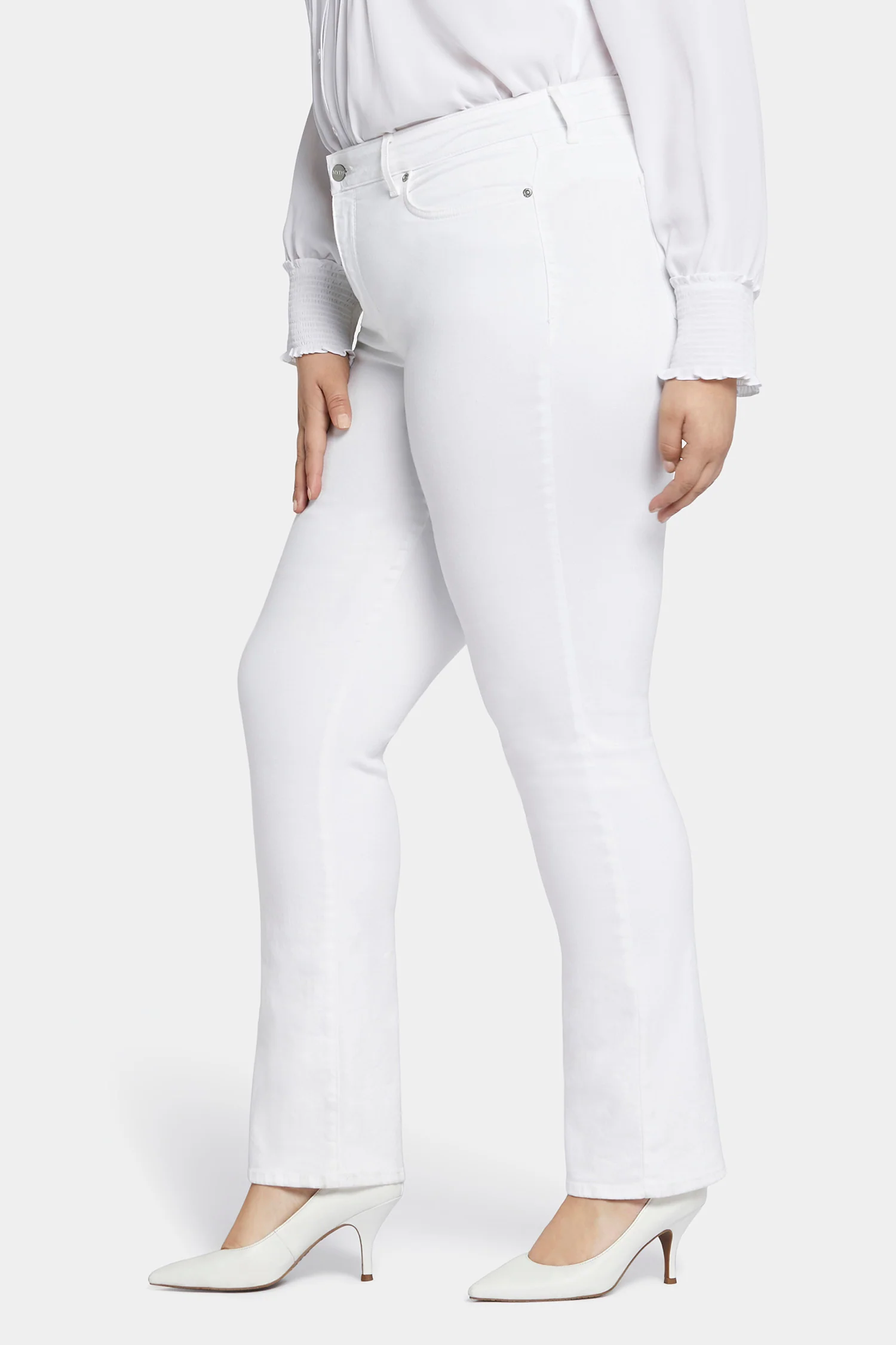 Marilyn Straight Jeans In Plus Size - Optic White - Image 4