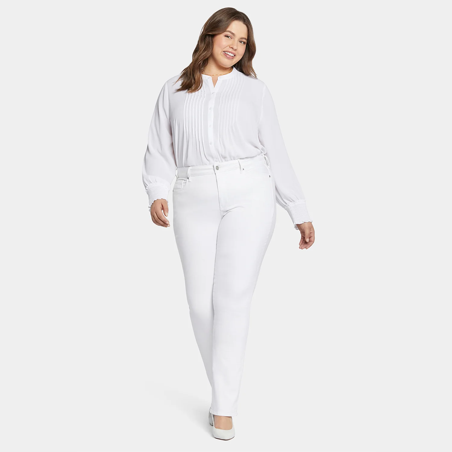 Marilyn Straight Jeans In Plus Size - Optic White - Image 6
