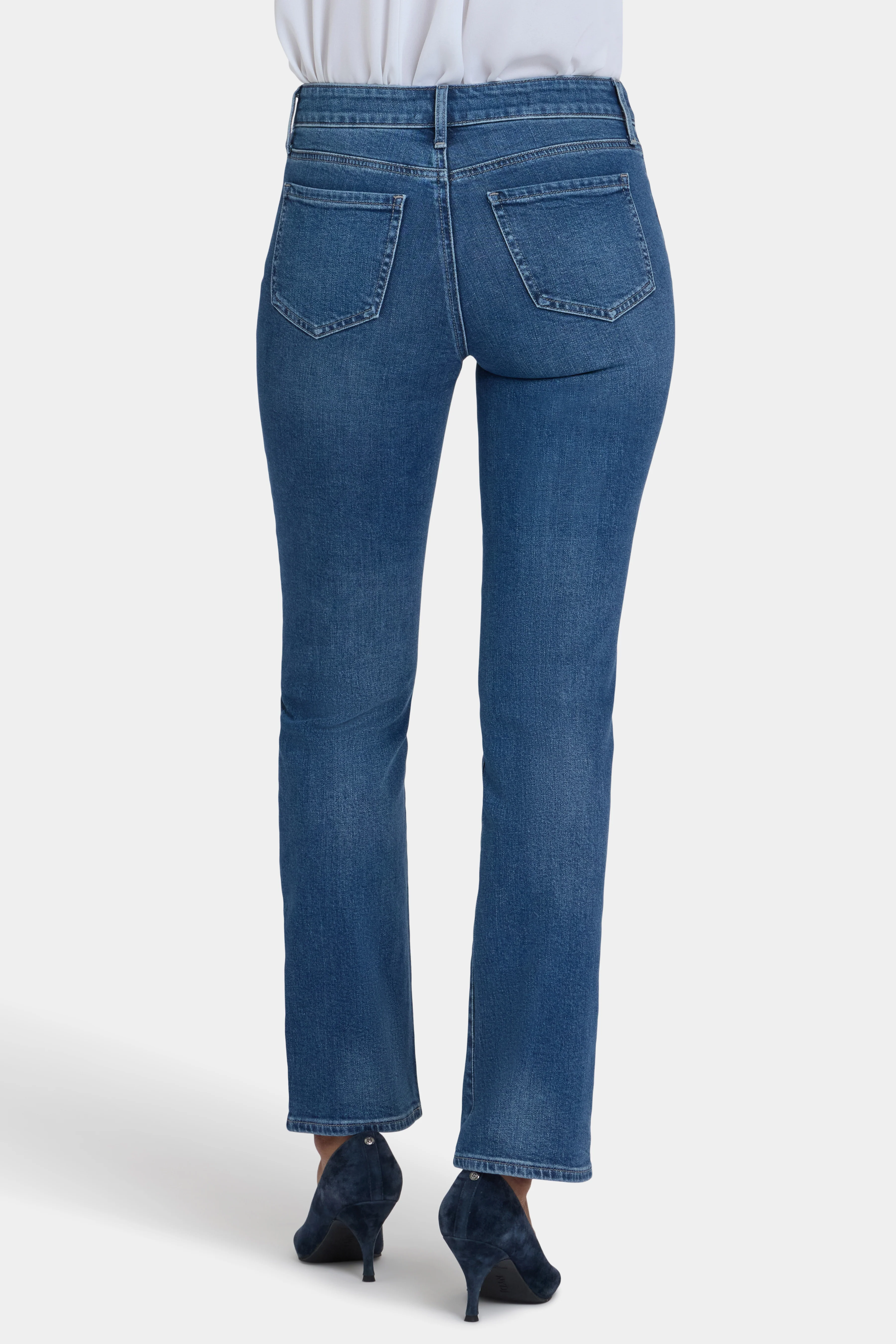 Marilyn Straight Jeans - Lake Notre-Dame - Image 2