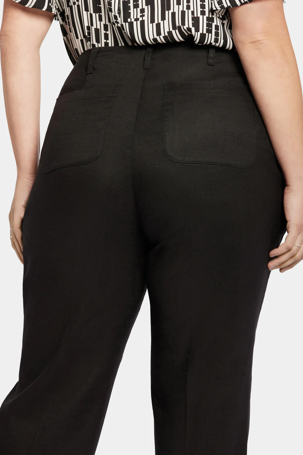 Marilyn Straight Pants In Plus Size - Black - Image 6