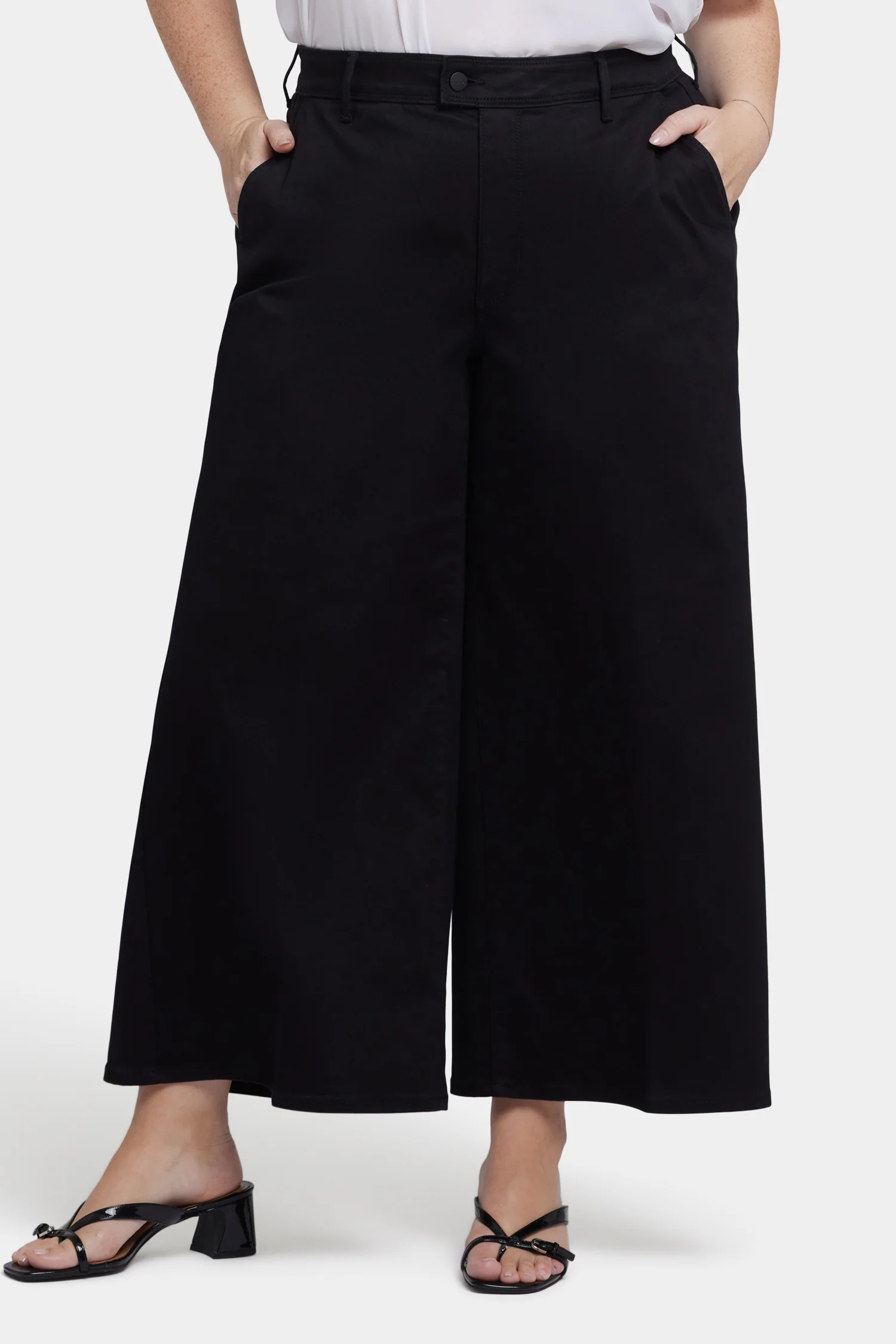 Mona Wide Leg Trouser Ankle Jeans In Plus Size - Black - Image 4