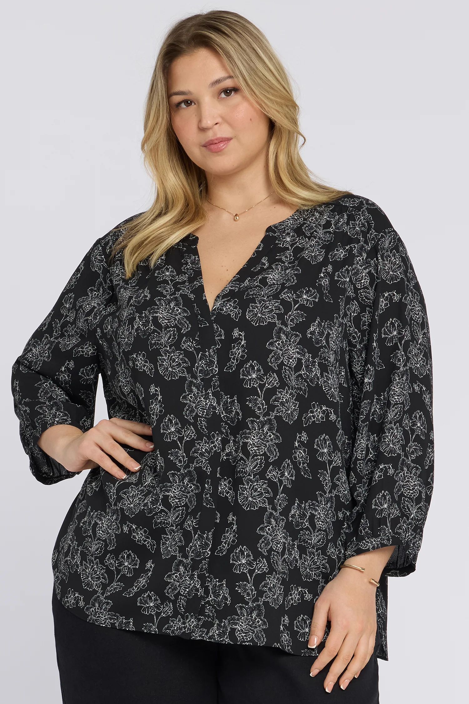 Pintuck Blouse In Plus Size - Floralesque