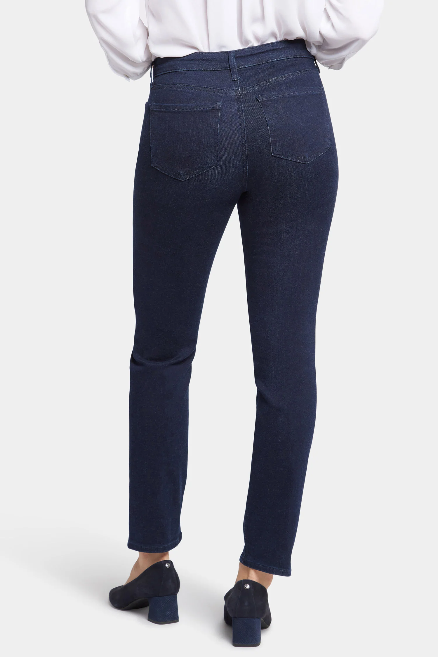 Sheri Slim Jeans In Petite - Rinse - Image 3