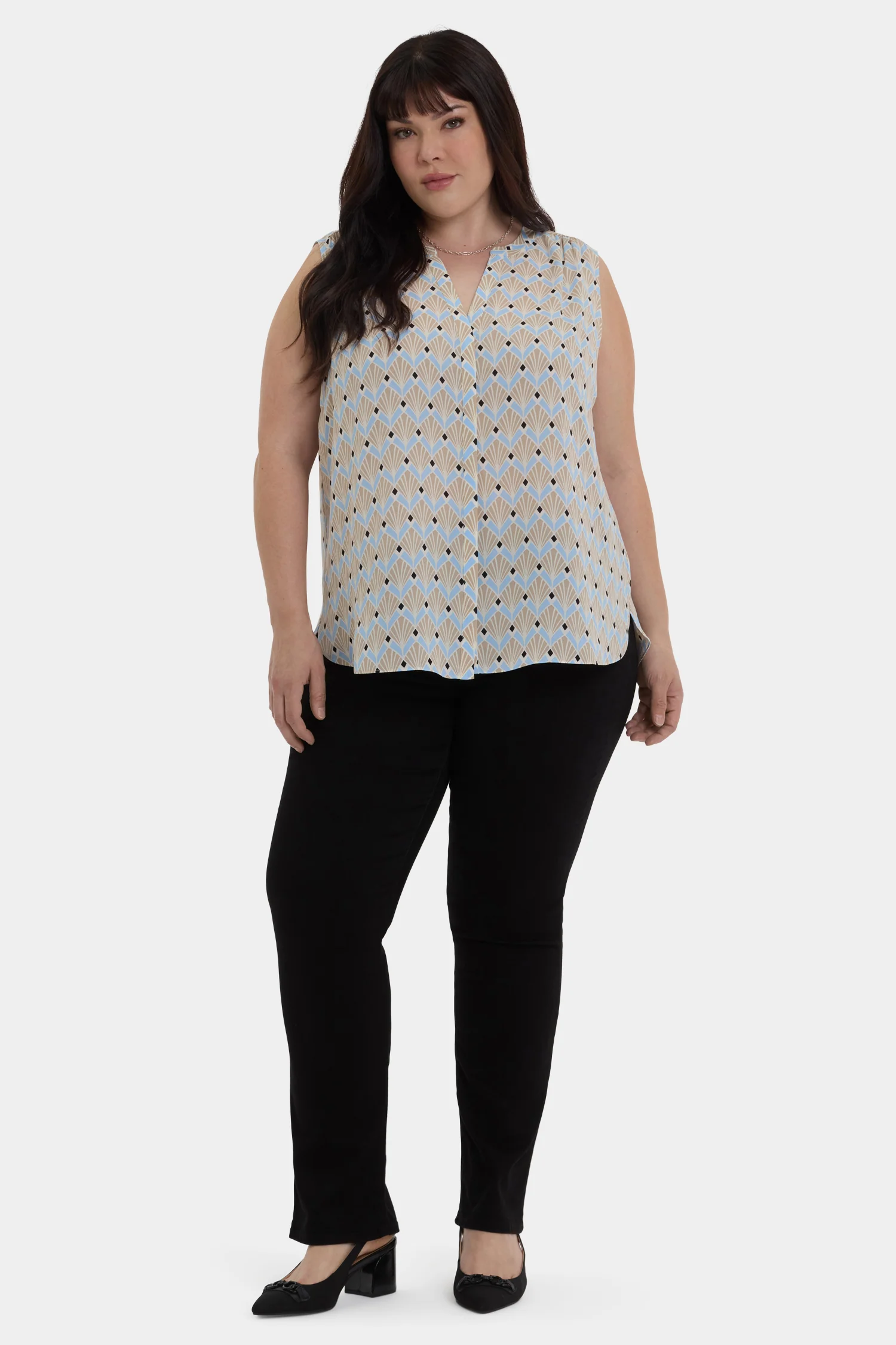 Sleeveless Pintuck Blouse In Plus Size - Cabo Punta - Image 4