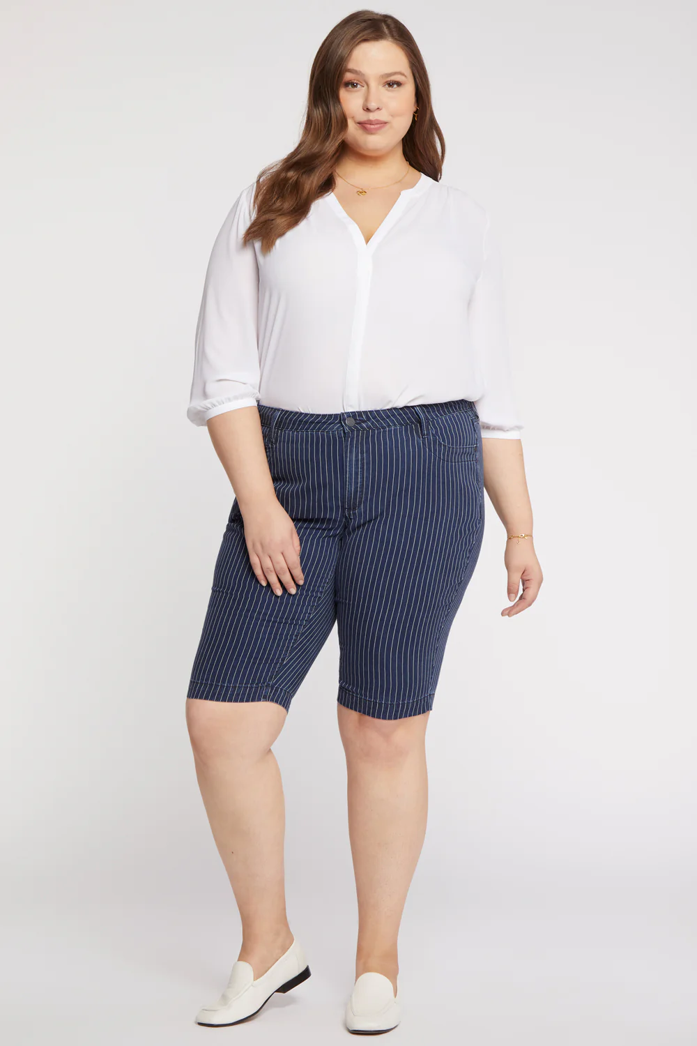 Tailored Bermuda Shorts in Plus Size - Dark Enzyme - Image 5