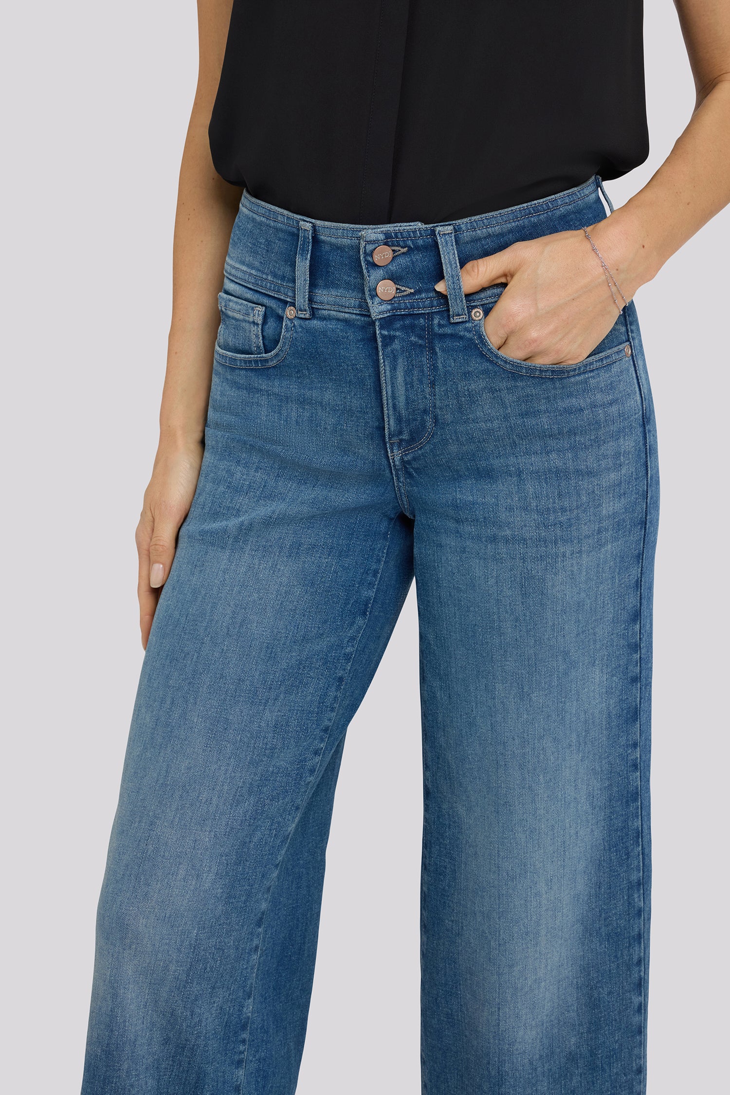 Teresa Wide Leg Jeans In Petite - Breezy Palms - Image 4