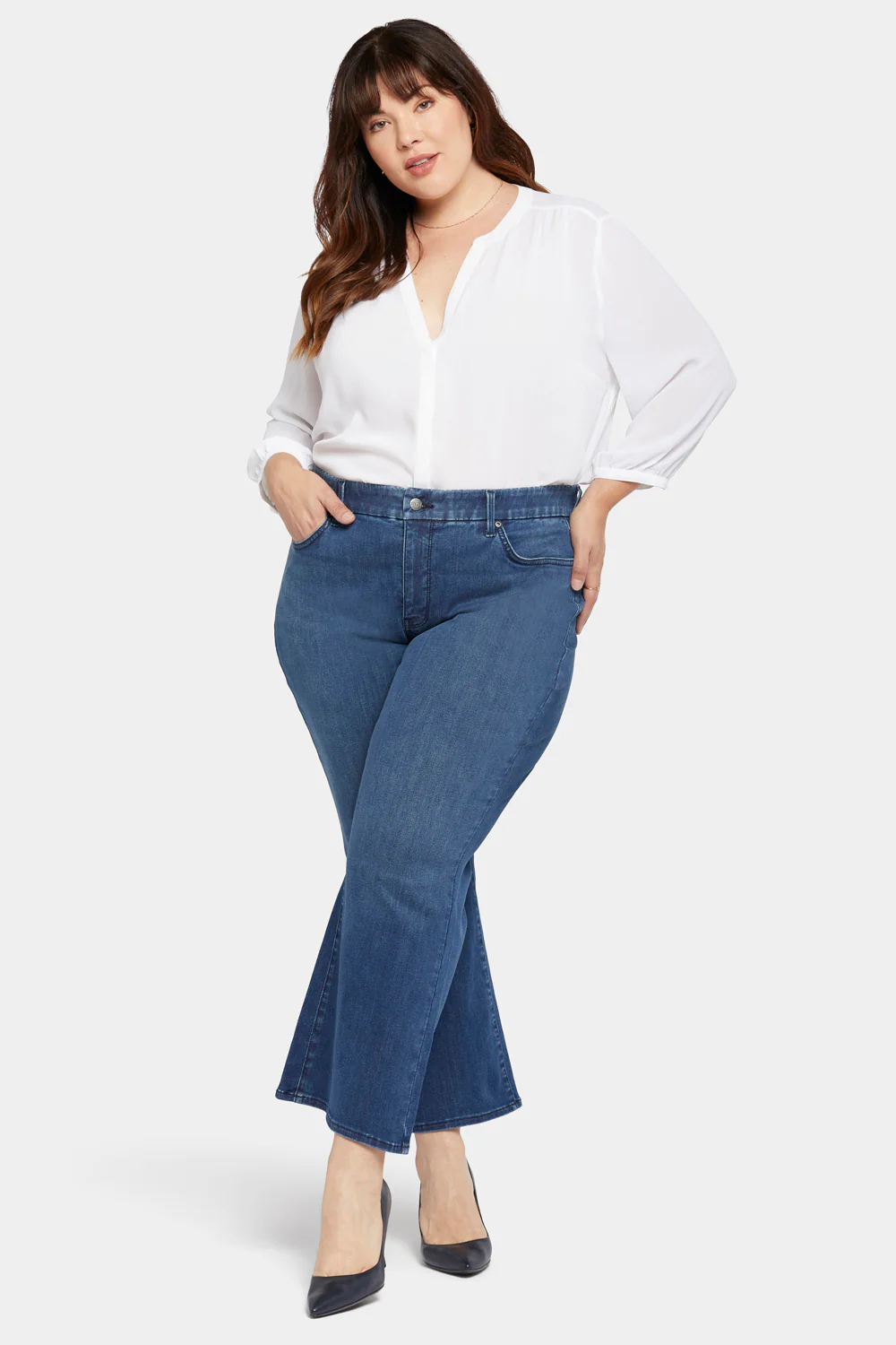 Waist-match™ Relaxed Flared Jeans In Plus Size - Rendezvous - Image 4