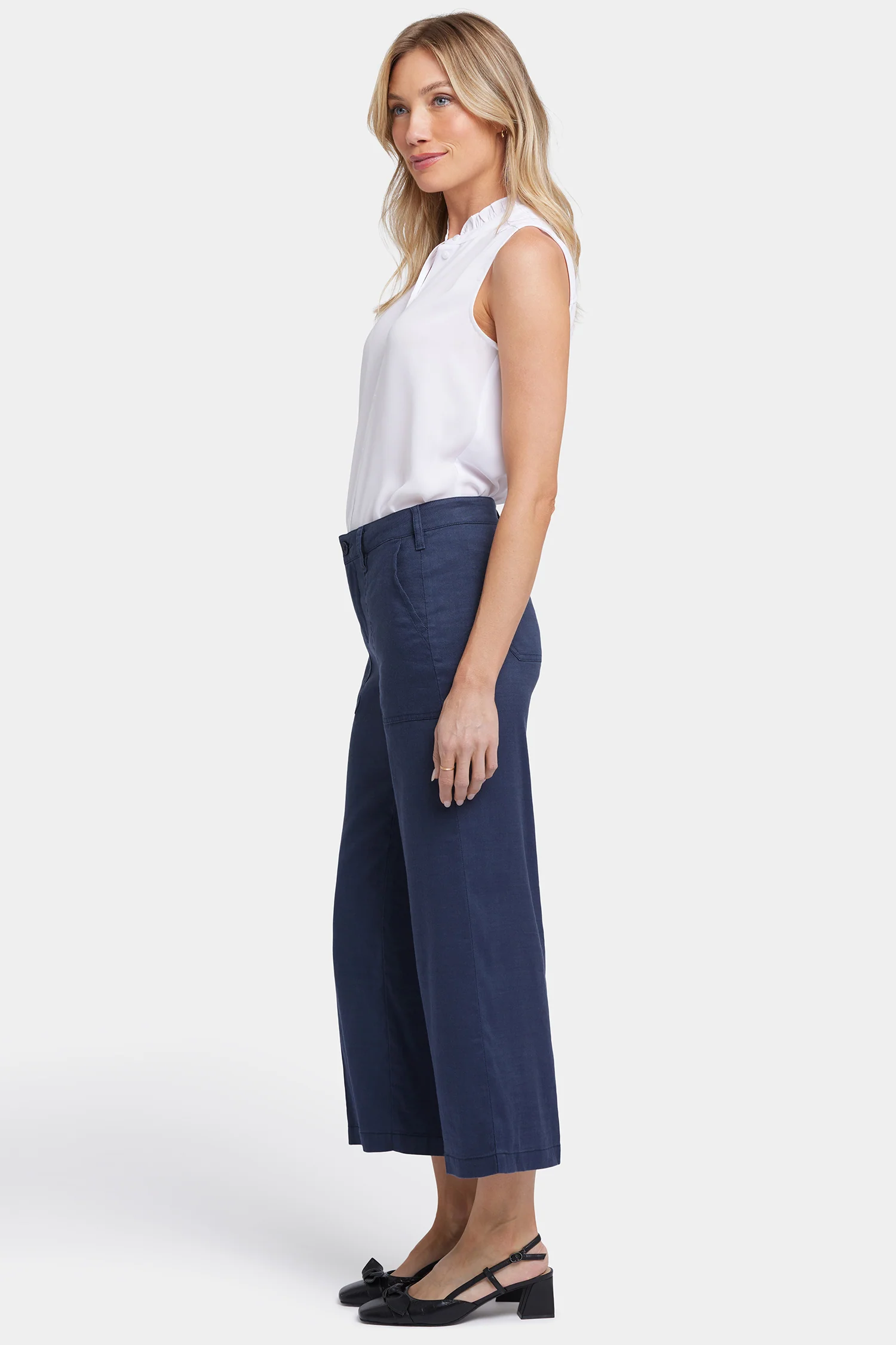 Wide Leg Cargo Capri Pants In Petite - Oxford Navy - Image 5