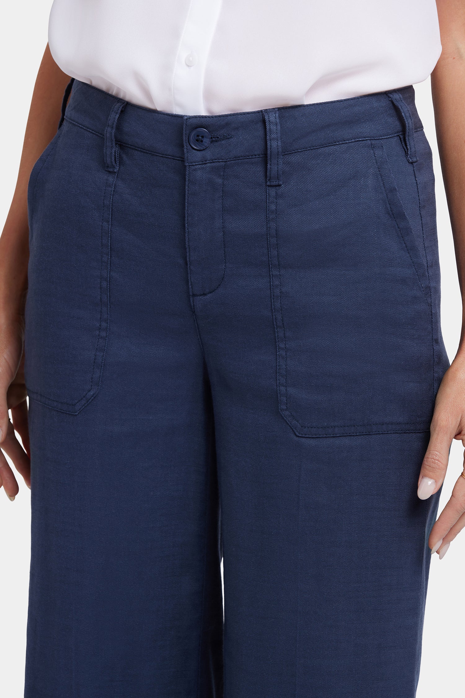 Wide Leg Cargo Capri Pants In Petite - Oxford Navy - Image 6