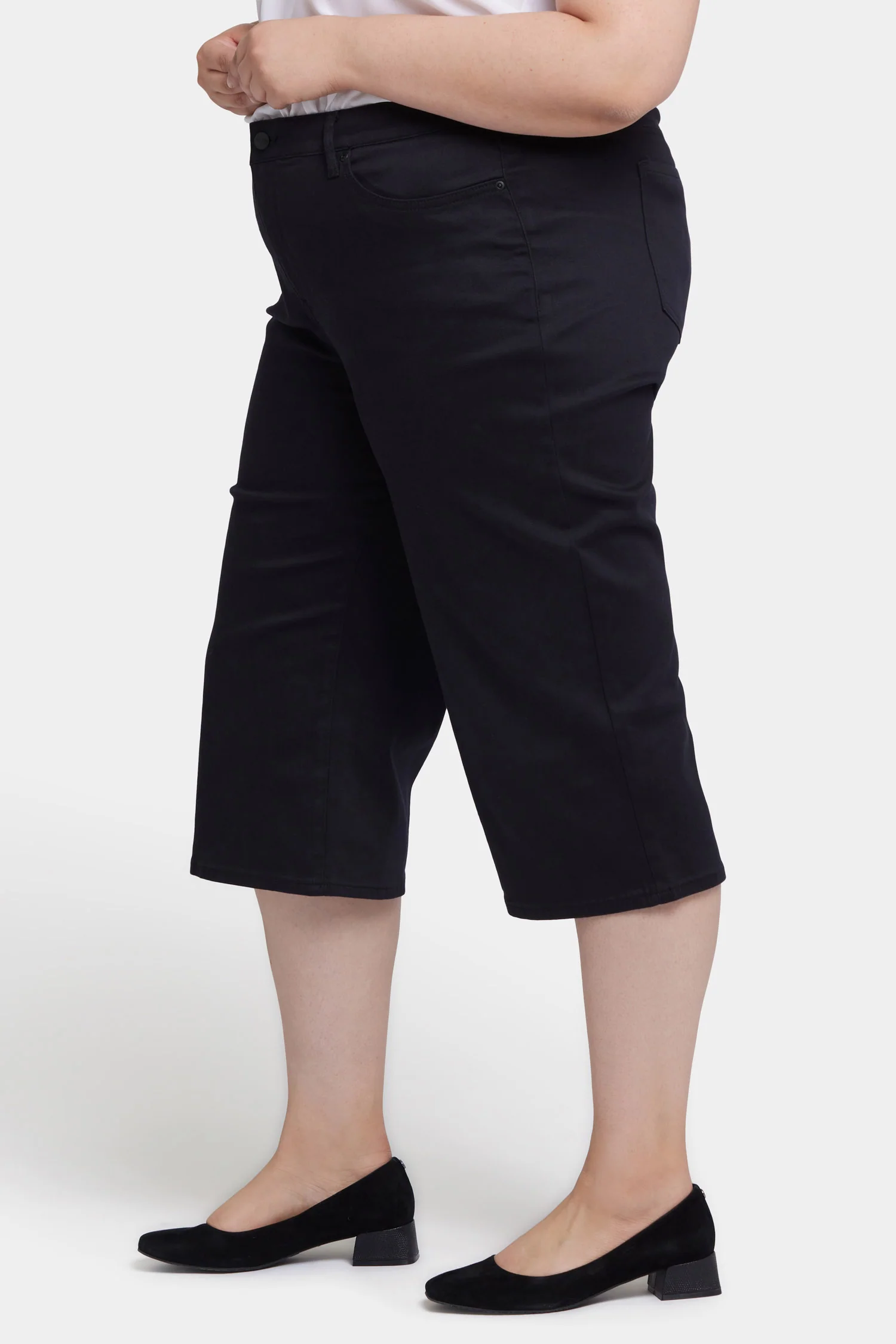 Wide Leg Pedal Pusher Jeans In Plus Size - Black - Image 3