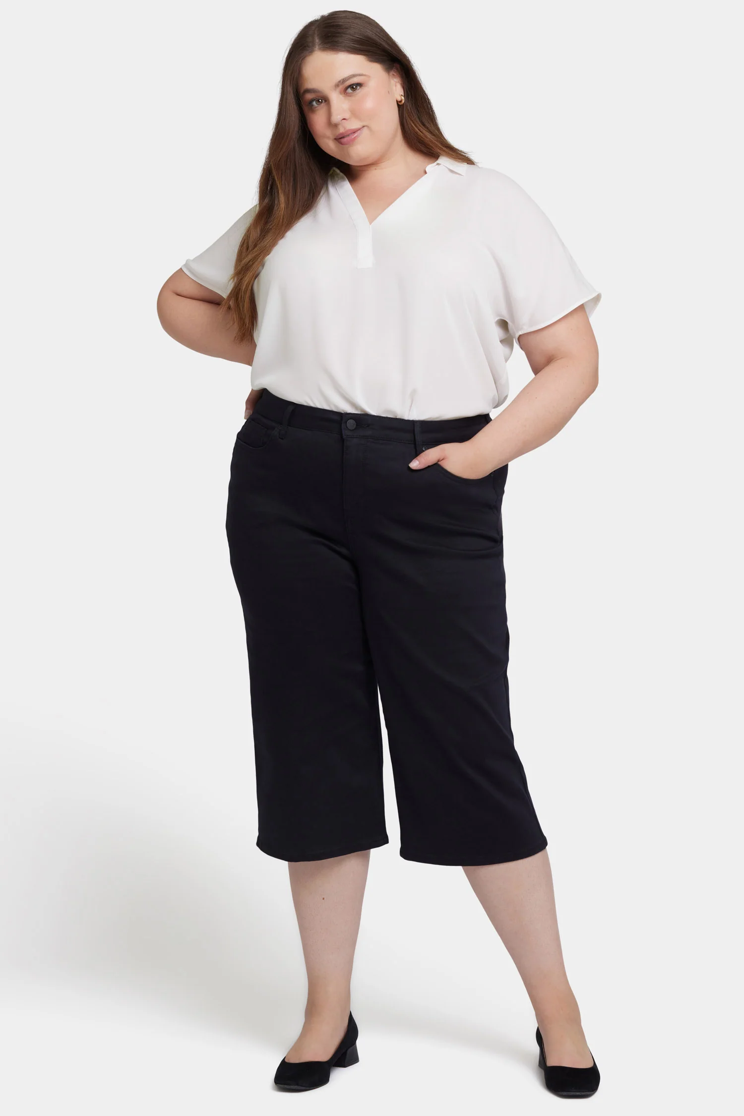 Wide Leg Pedal Pusher Jeans In Plus Size - Black - Image 4